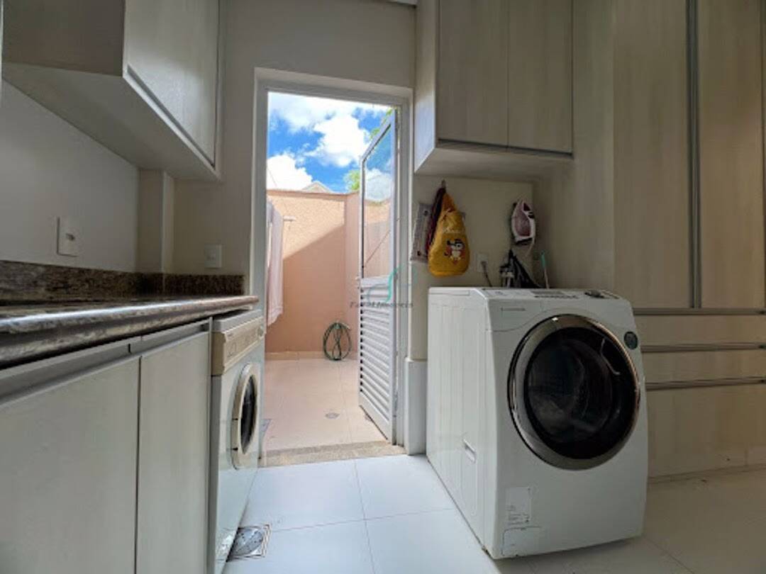 Casa, 3 quartos, 196 m² - Foto 10