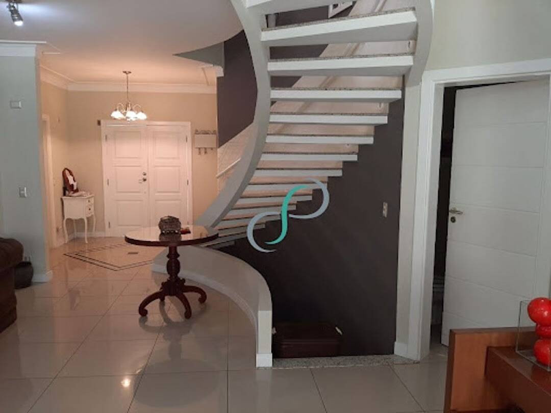 Casa, 4 quartos, 315 m² - Foto 4