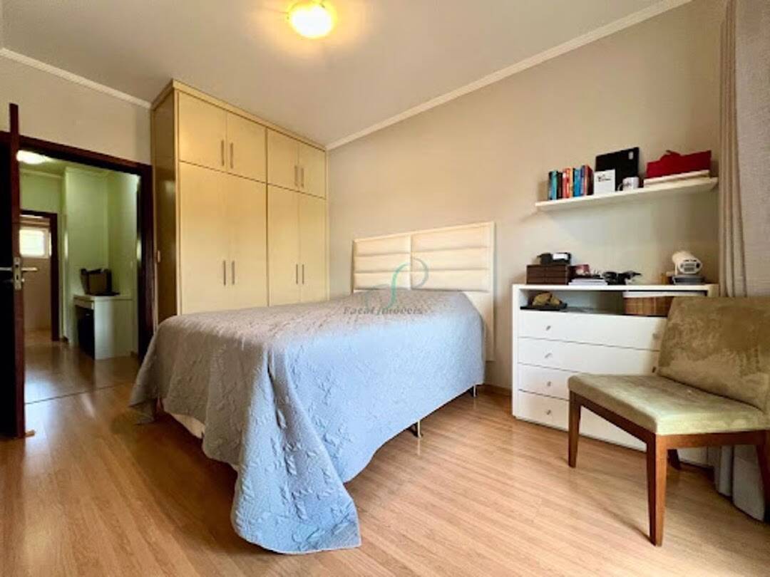 Casa, 3 quartos, 287 m² - Foto 32