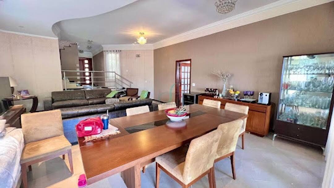Casa, 3 quartos, 287 m² - Foto 6
