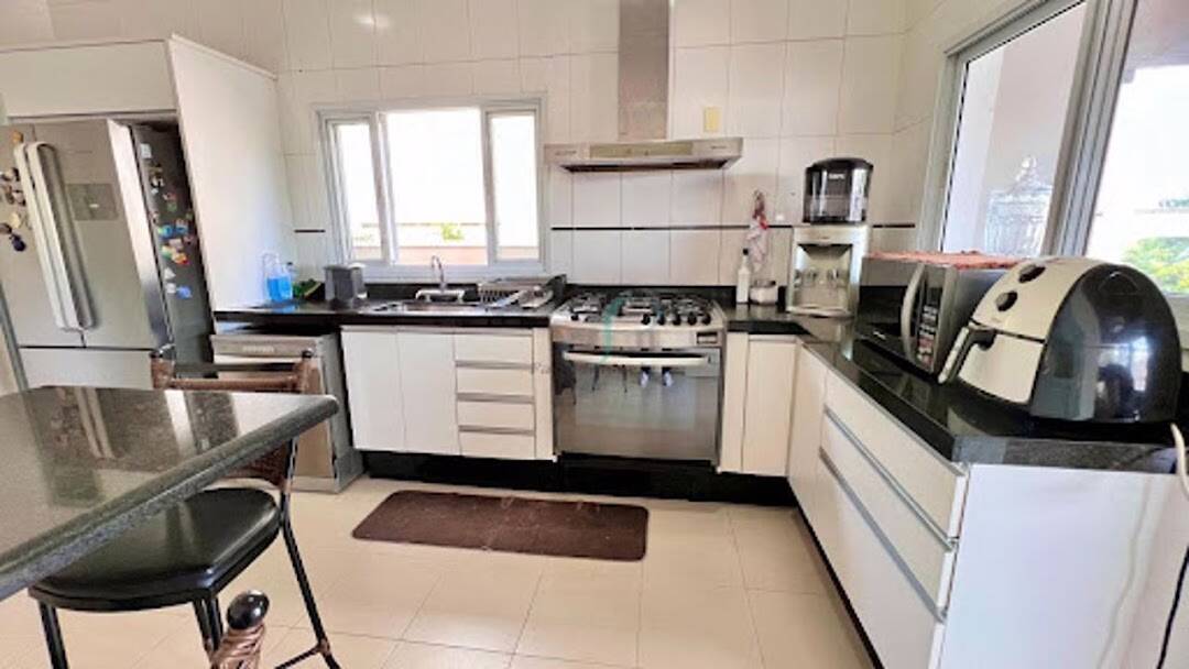 Casa, 3 quartos, 287 m² - Foto 11