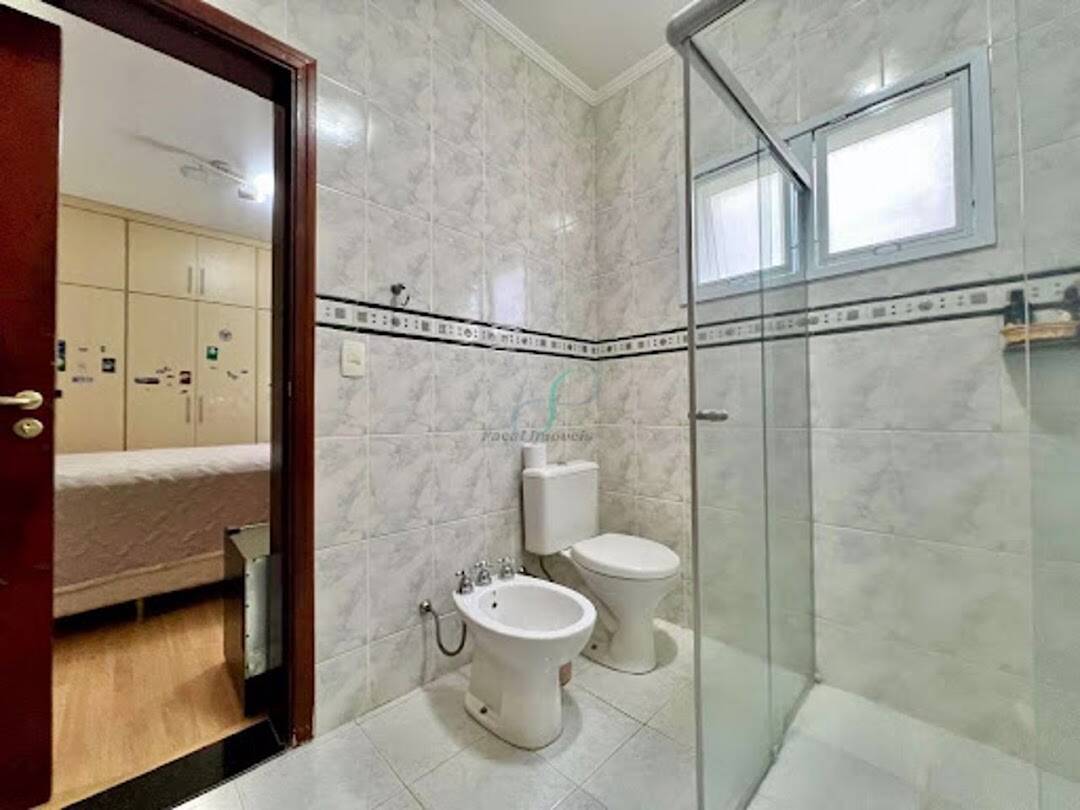 Casa, 3 quartos, 287 m² - Foto 38