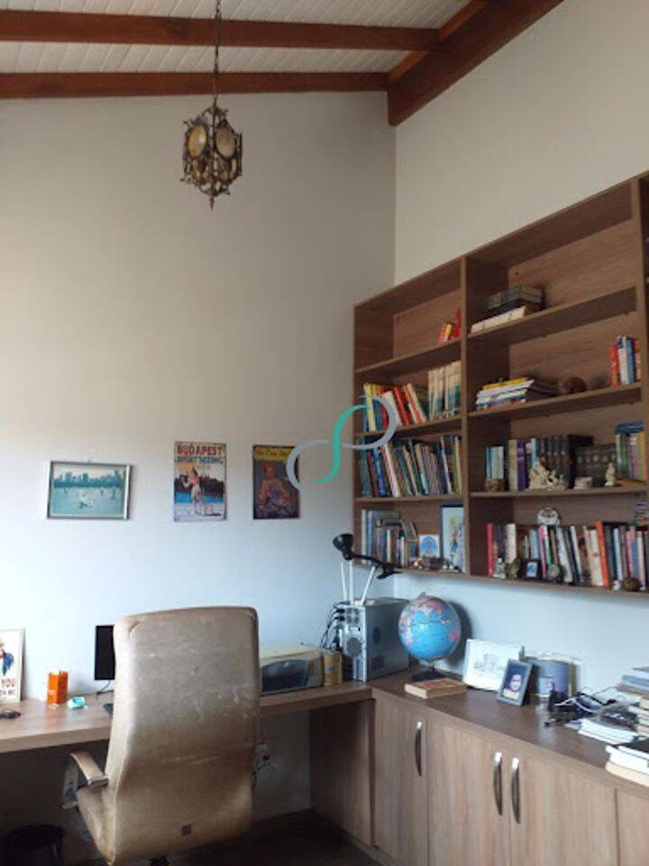 Casa, 5 quartos, 263 m² - Foto 9