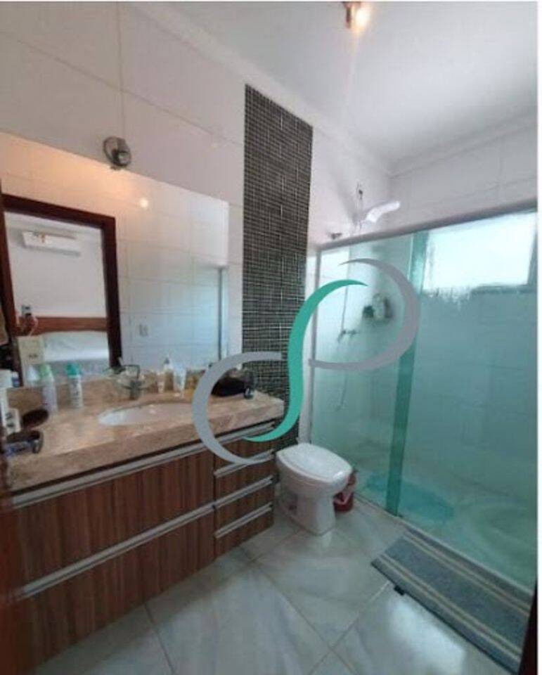 Casa, 3 quartos, 200 m² - Foto 13