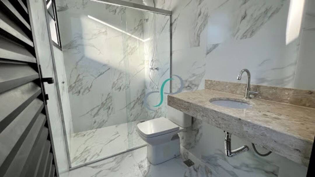Casa, 3 quartos, 240 m² - Foto 15