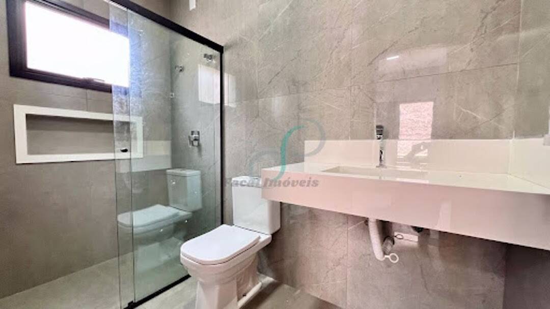 Casa, 3 quartos, 275 m² - Foto 13