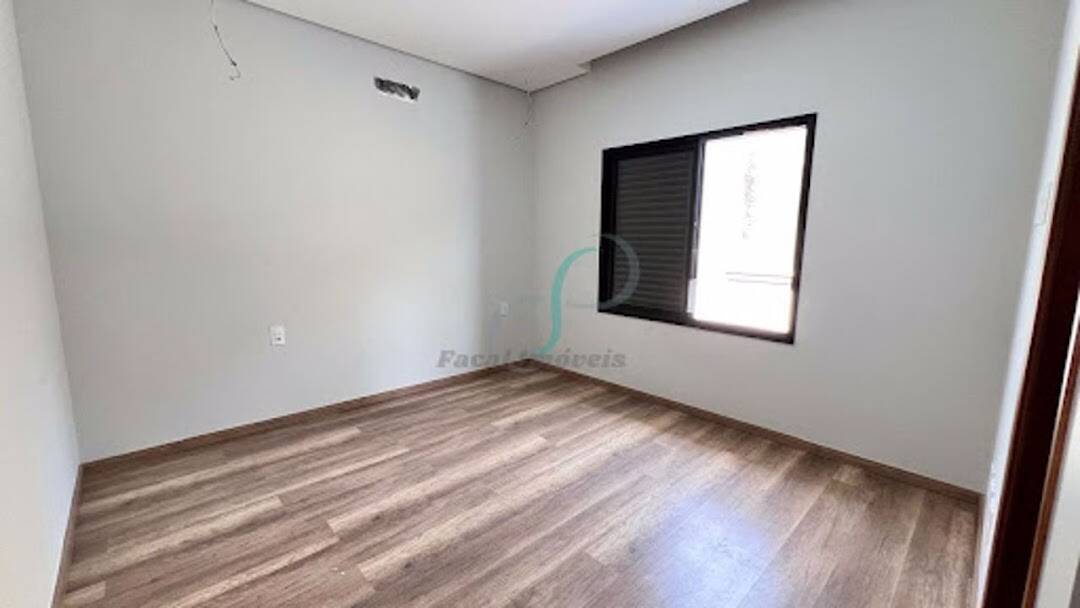 Casa, 3 quartos, 275 m² - Foto 26