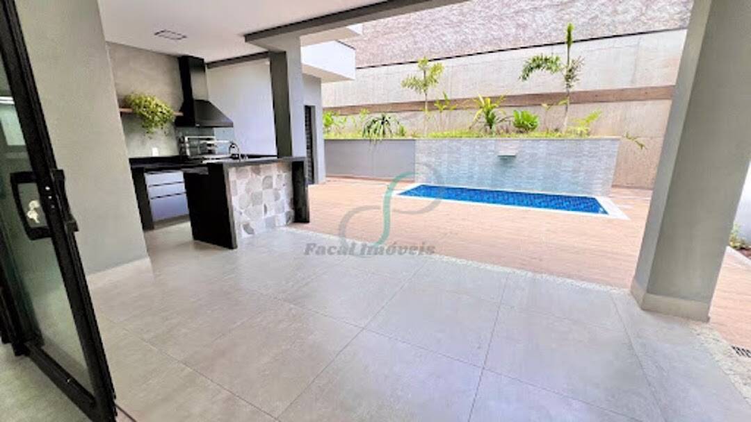 Casa, 3 quartos, 275 m² - Foto 35
