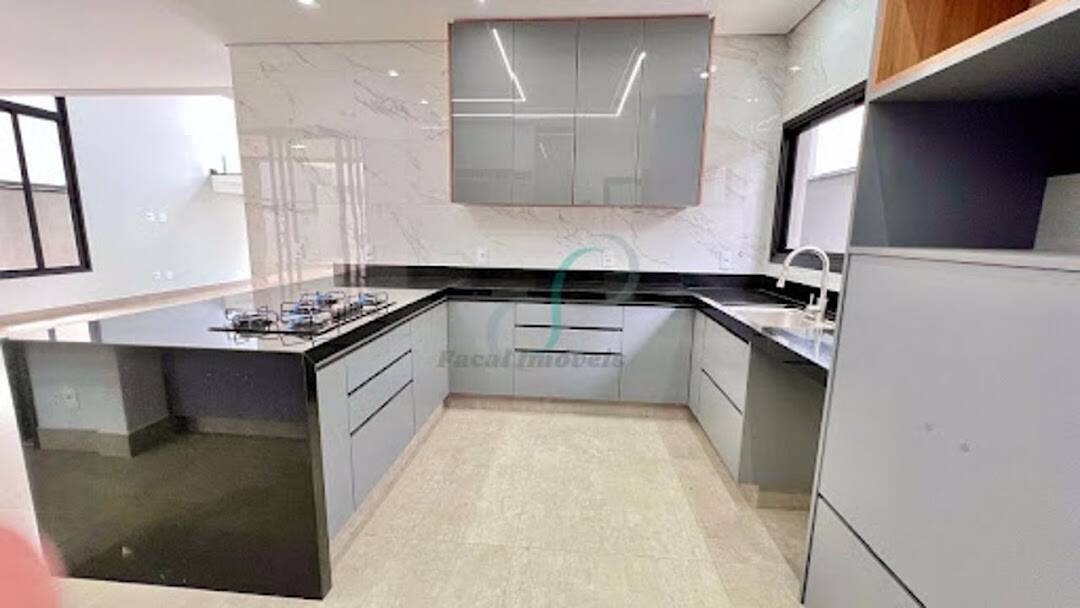 Casa, 3 quartos, 275 m² - Foto 9