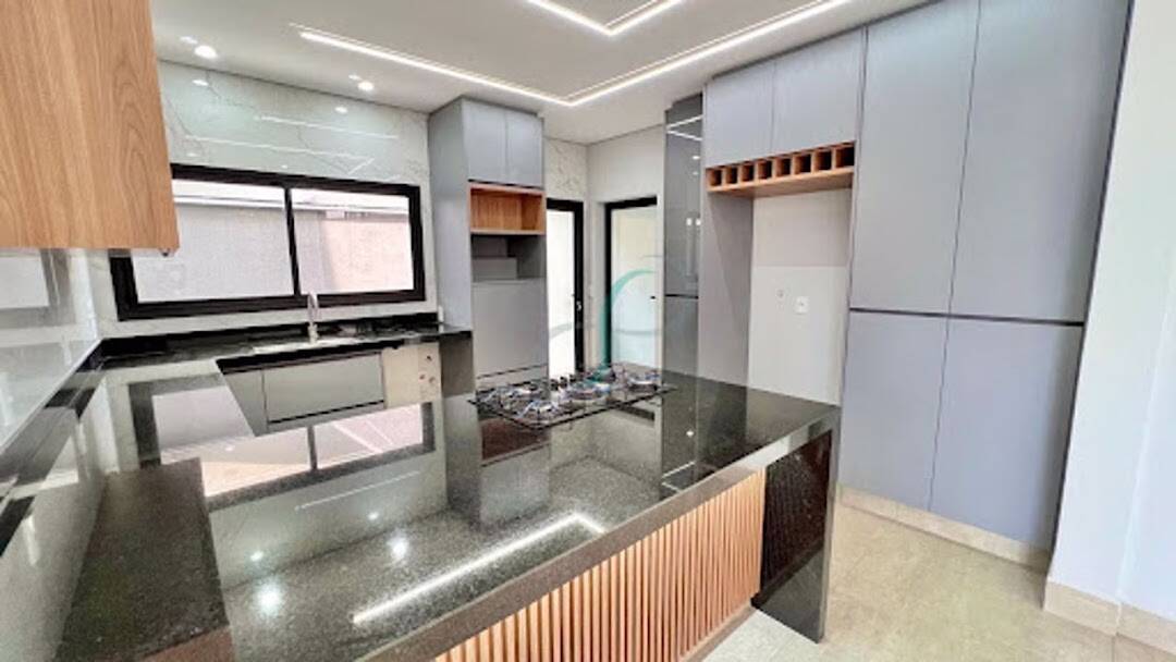 Casa, 3 quartos, 275 m² - Foto 7