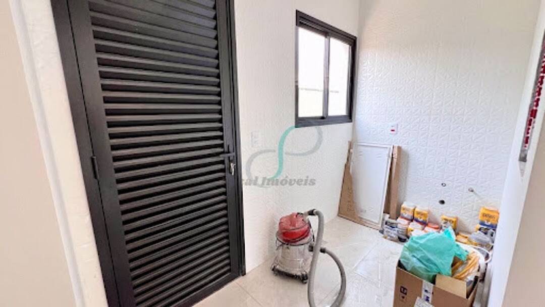 Casa, 3 quartos, 275 m² - Foto 34