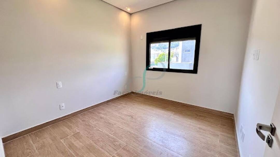 Casa, 3 quartos, 275 m² - Foto 25