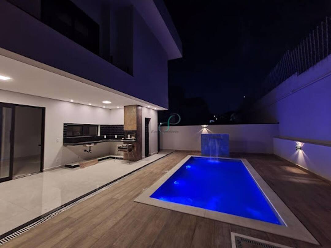 Casa, 3 quartos, 275 m² - Foto 32