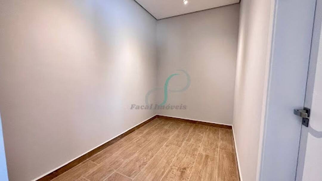 Casa, 3 quartos, 275 m² - Foto 20