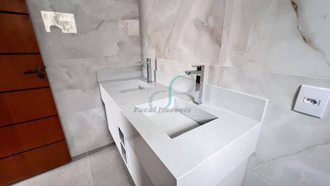 Casa, 3 quartos, 244 m² - Foto 24