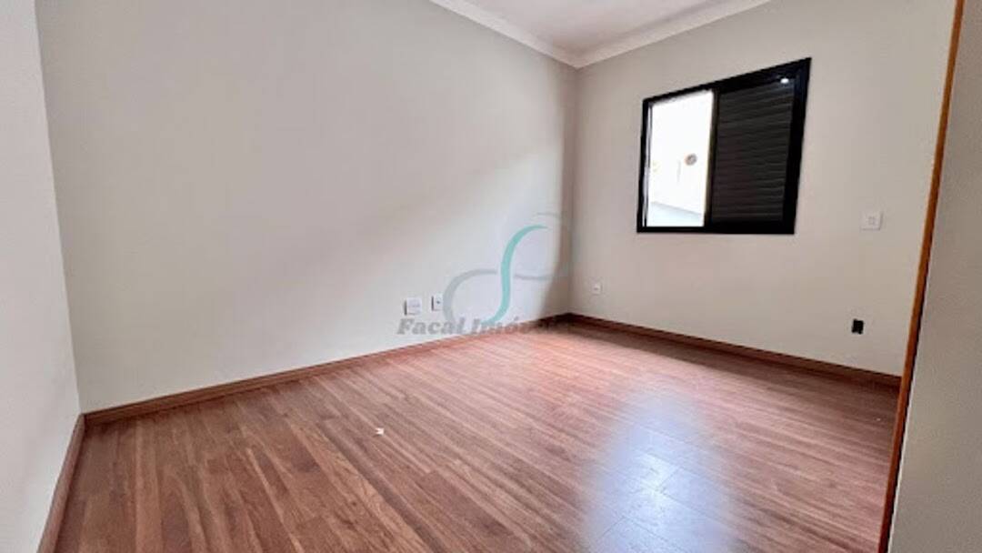 Casa, 3 quartos, 244 m² - Foto 28