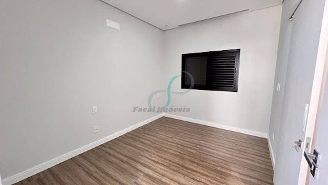 Casa, 4 quartos, 270 m² - Foto 26