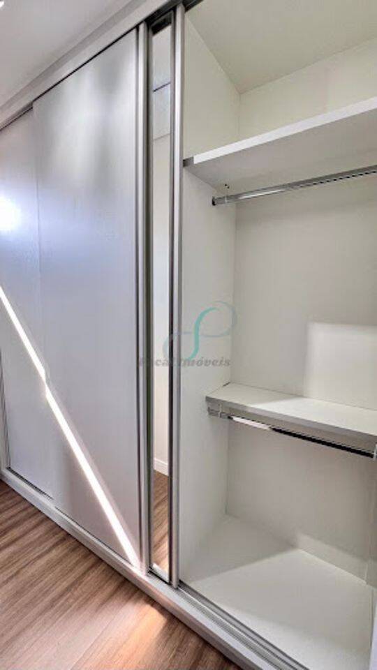 Casa, 4 quartos, 270 m² - Foto 34