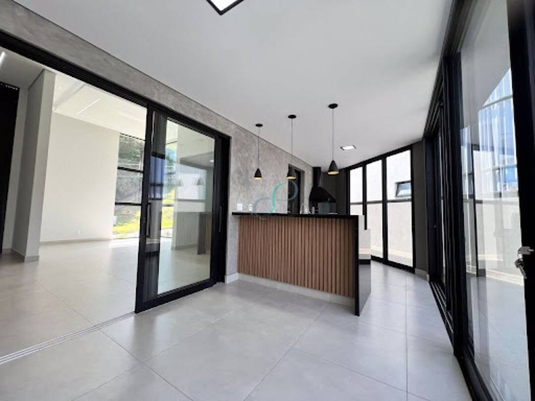Casa, 4 quartos, 270 m² - Foto 47