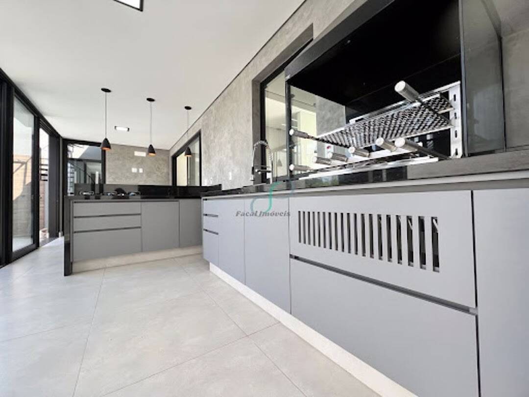 Casa, 4 quartos, 270 m² - Foto 43