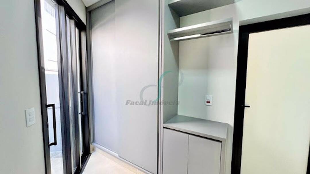 Casa, 4 quartos, 270 m² - Foto 28