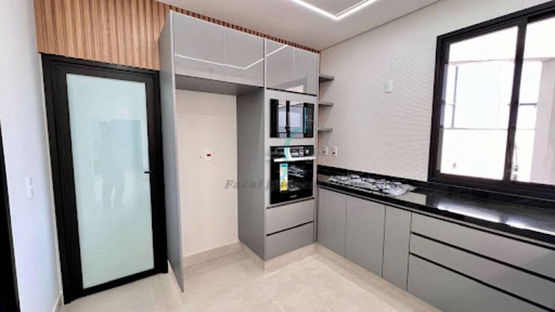 Casa, 4 quartos, 270 m² - Foto 10