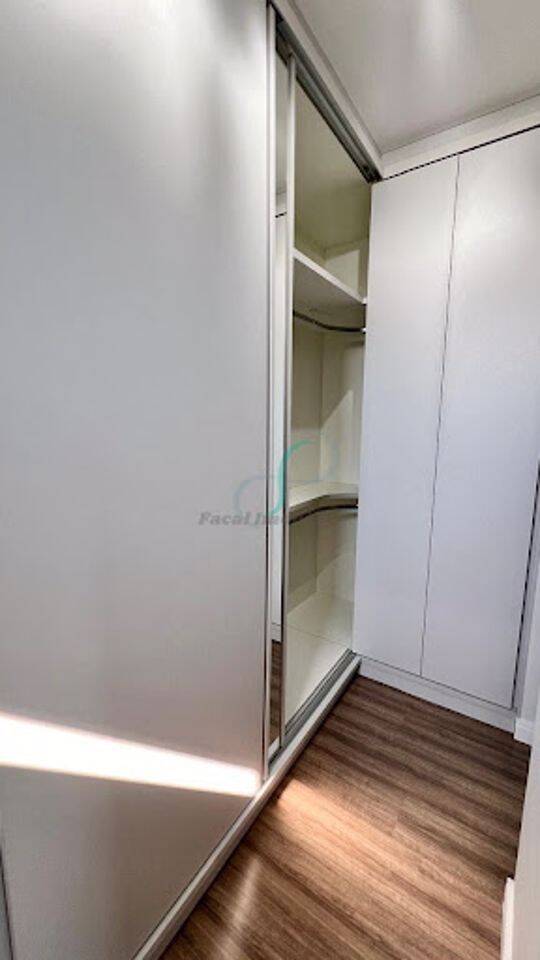Casa, 4 quartos, 270 m² - Foto 17