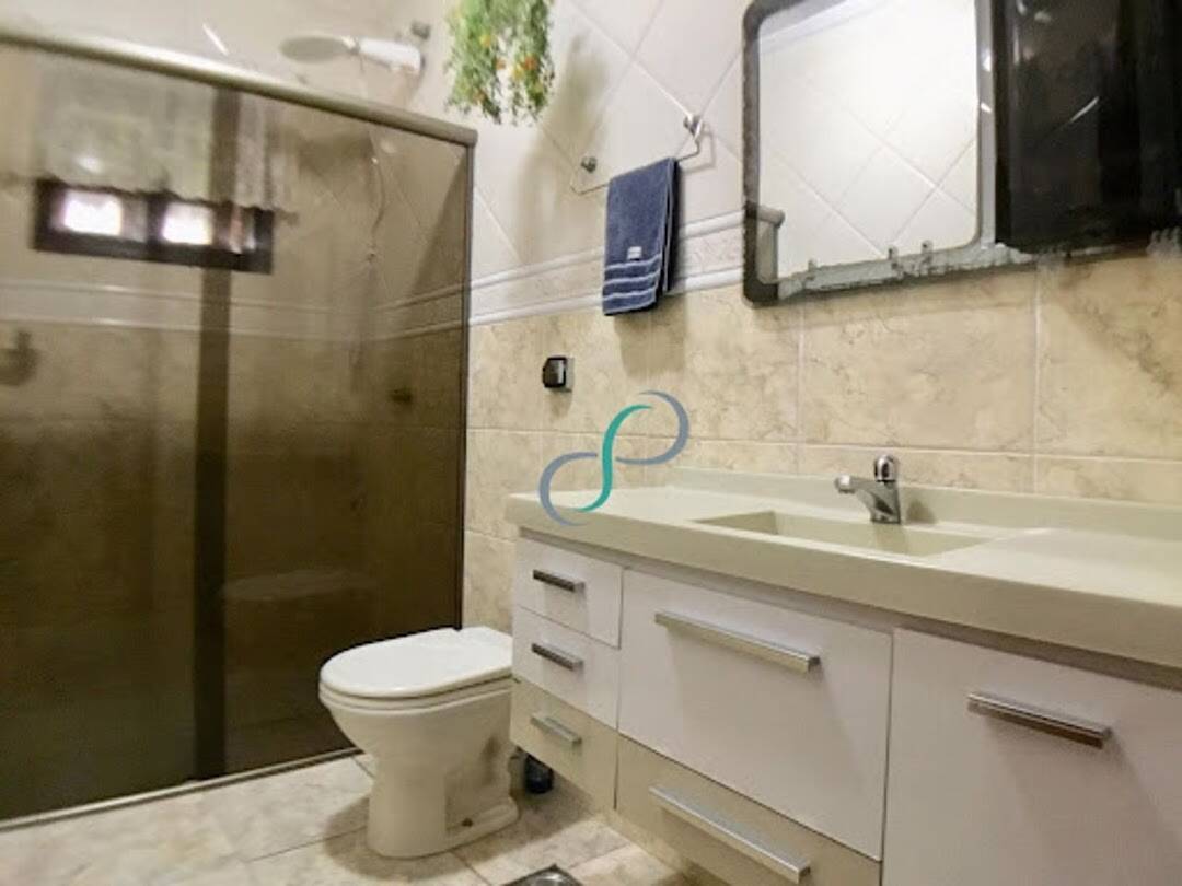 Casa, 3 quartos, 263 m² - Foto 24