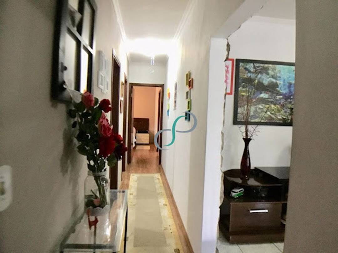 Casa, 3 quartos, 263 m² - Foto 14