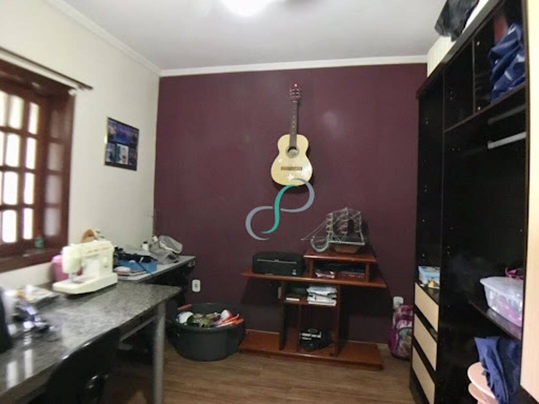 Casa, 3 quartos, 263 m² - Foto 29