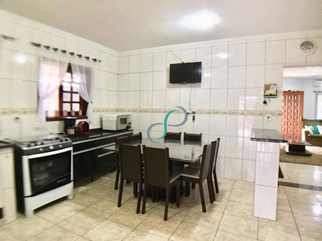 Casa, 3 quartos, 263 m² - Foto 17