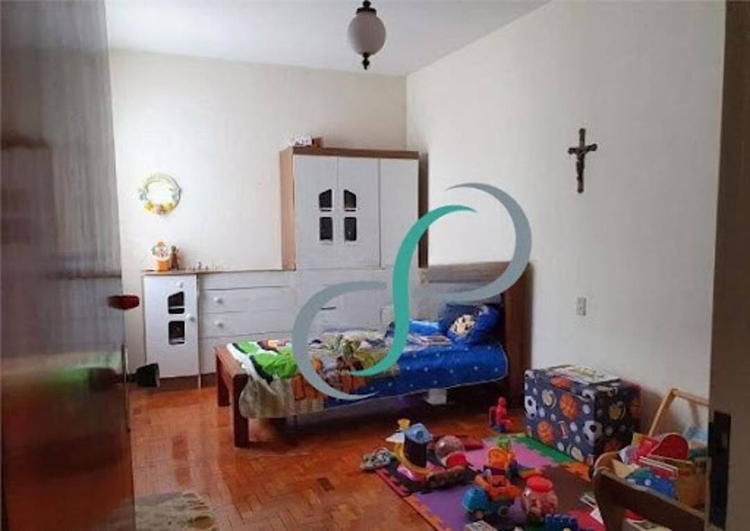 Casa, 3 quartos, 242 m² - Foto 8
