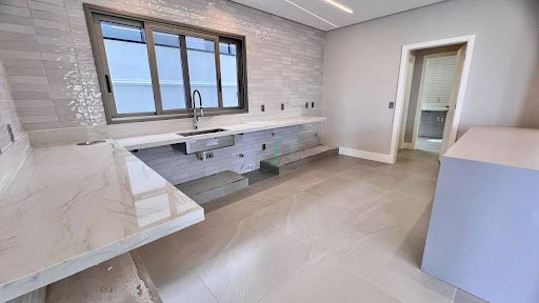 Casa, 4 quartos, 351 m² - Foto 17
