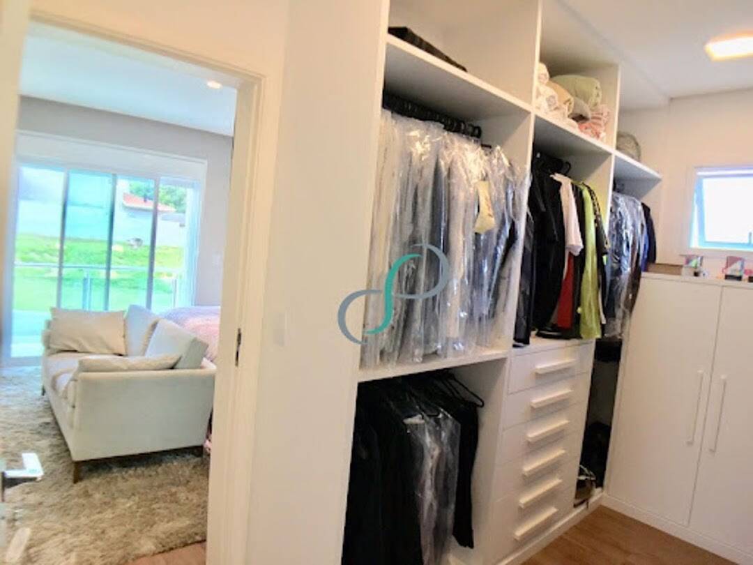 Casa, 4 quartos, 334 m² - Foto 32