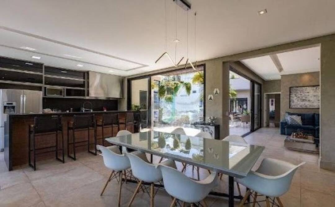 Casa, 3 quartos, 334 m² - Foto 3