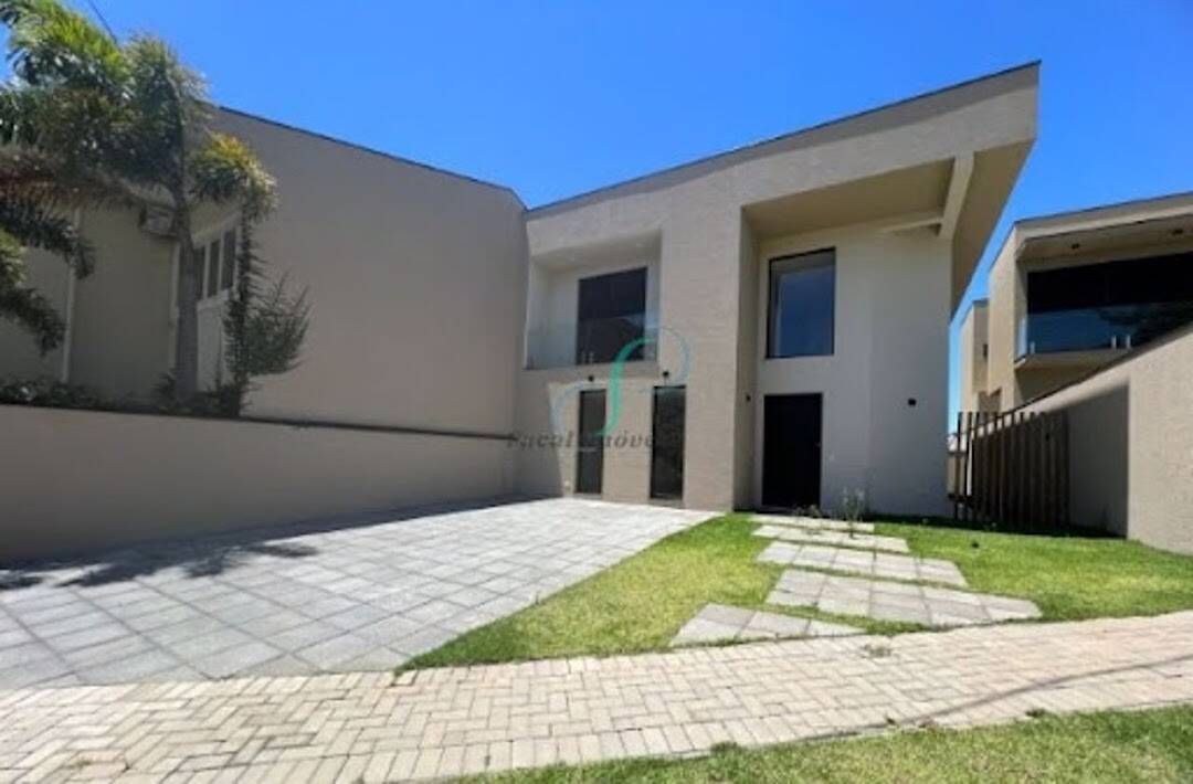 Casa, 3 quartos, 234 m² - Foto 2