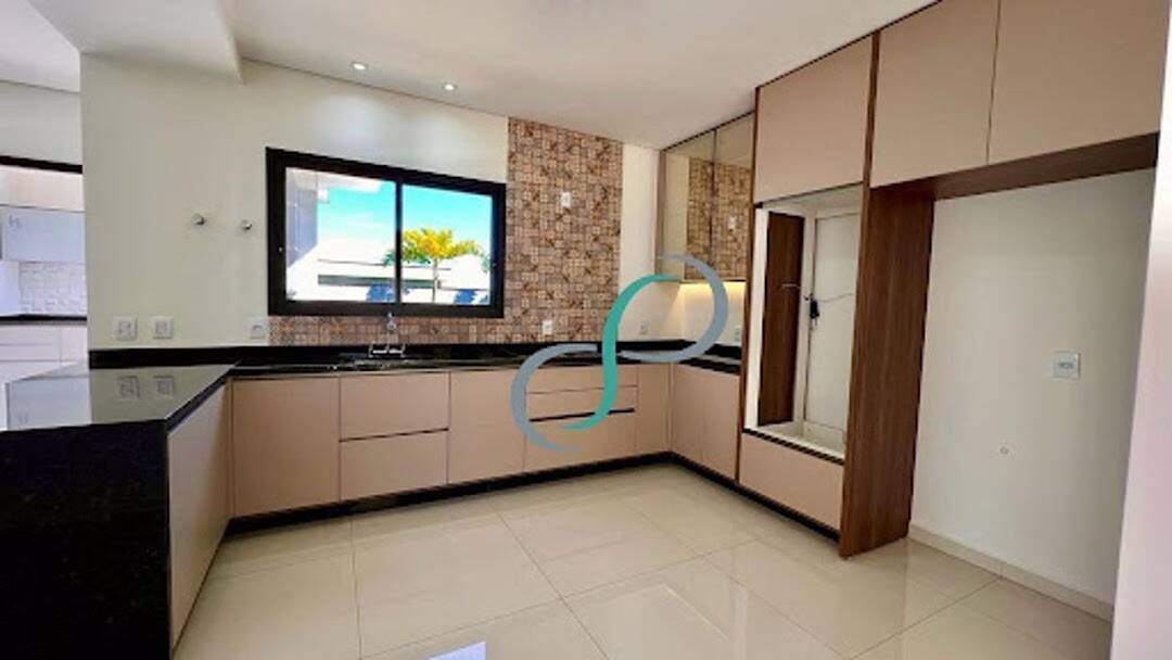 Casa, 4 quartos, 334 m² - Foto 9