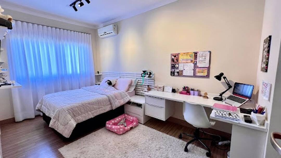 Casa, 4 quartos, 270 m² - Foto 14