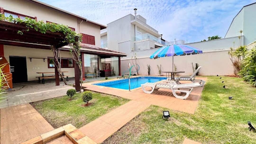 Casa, 4 quartos, 270 m² - Foto 6
