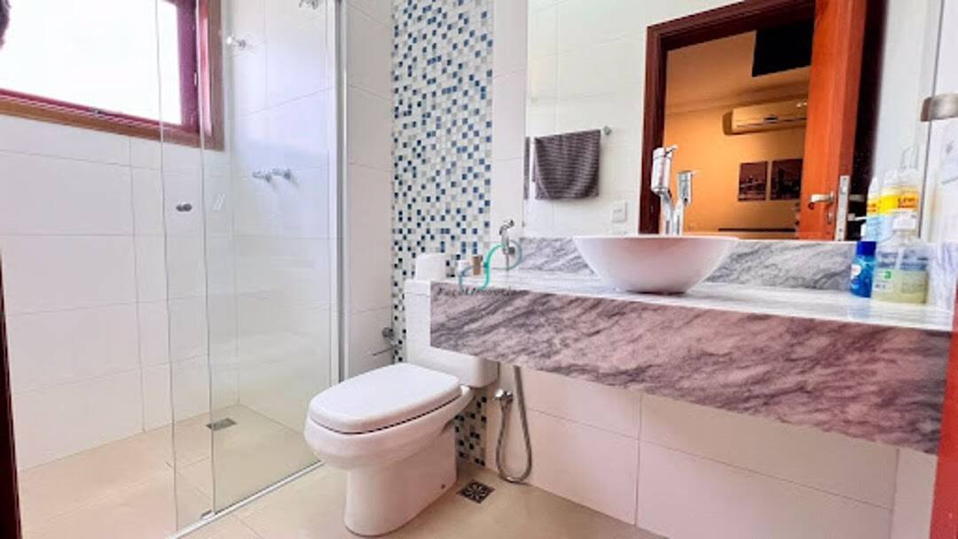 Casa, 4 quartos, 270 m² - Foto 27