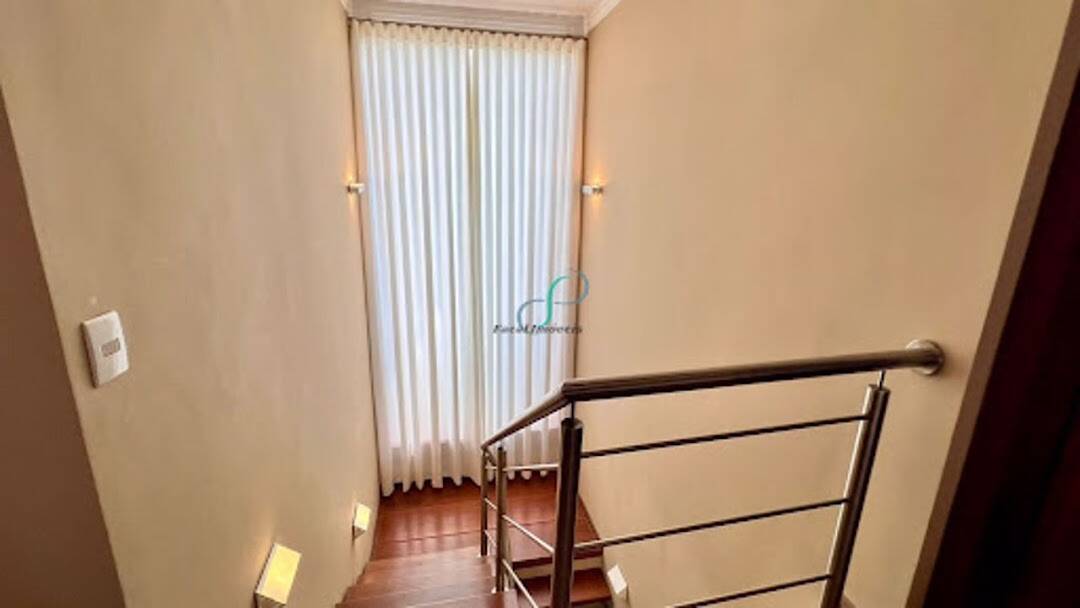 Casa, 4 quartos, 270 m² - Foto 12