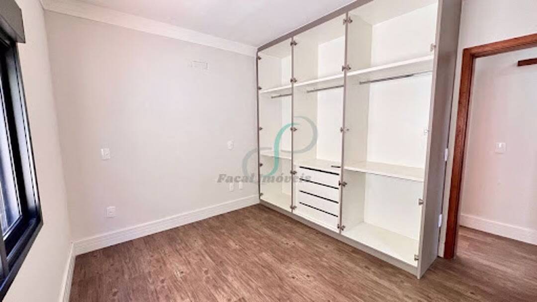 Casa, 3 quartos, 210 m² - Foto 24