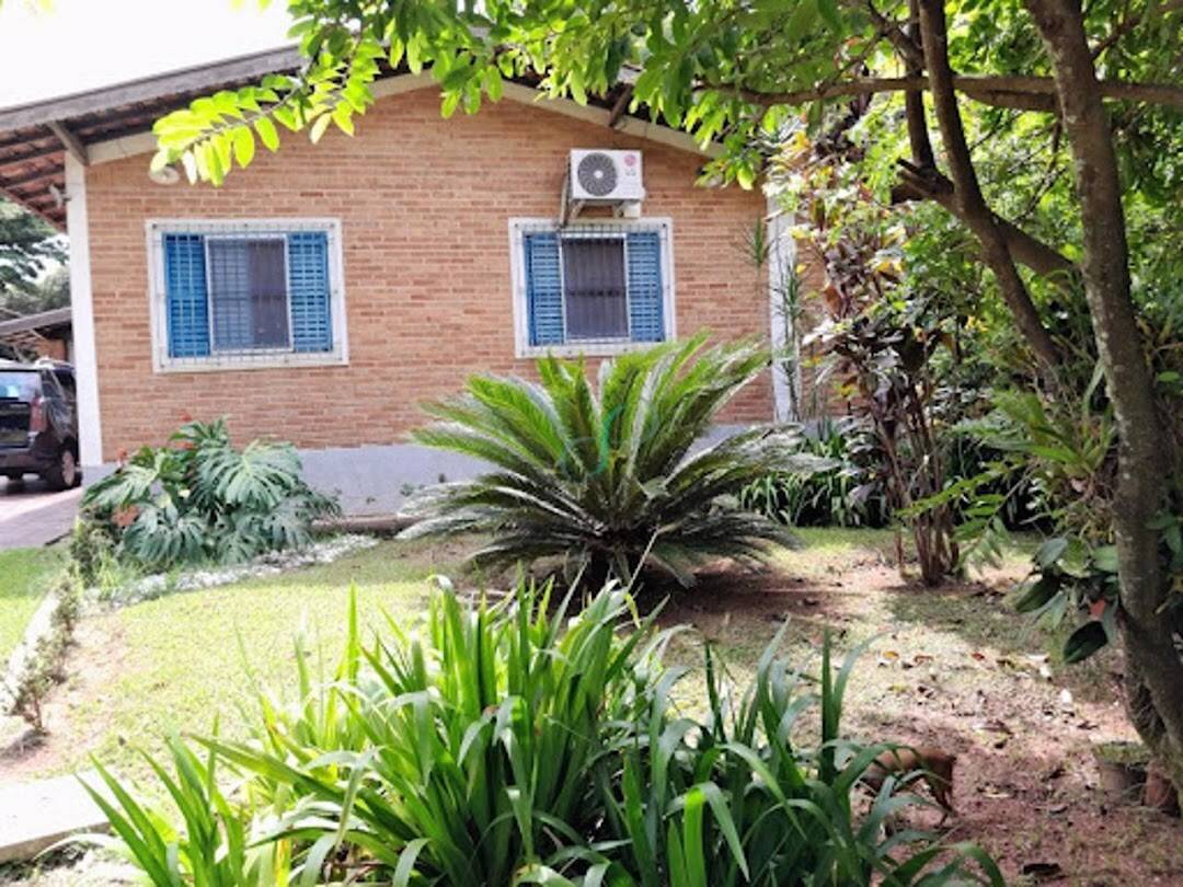 Chácara, 4 quartos, 882 m² - Foto 2