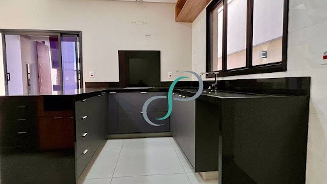 Casa, 3 quartos, 233 m² - Foto 9