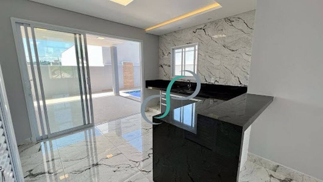 Casa, 4 quartos, 210 m² - Foto 13