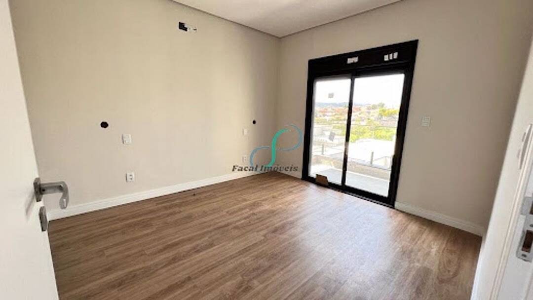 Casa, 4 quartos, 260 m² - Foto 9