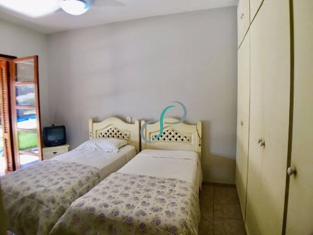 Casa, 4 quartos, 550 m² - Foto 32