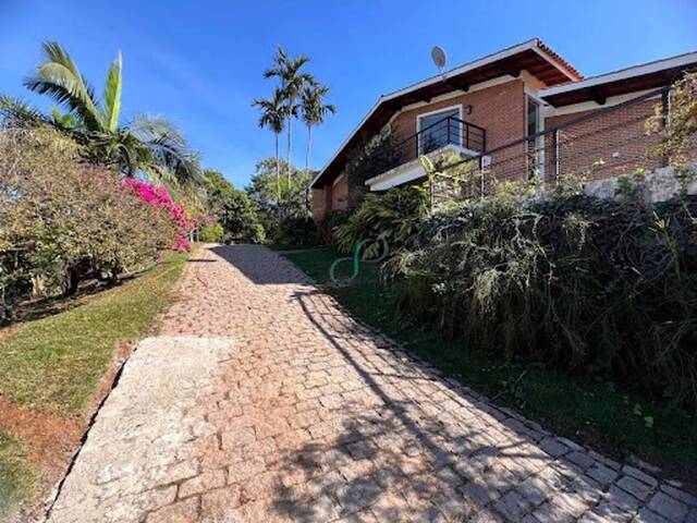 Casa para Venda em Valinhos - 2