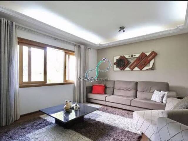 Casa para Venda em Valinhos - 2