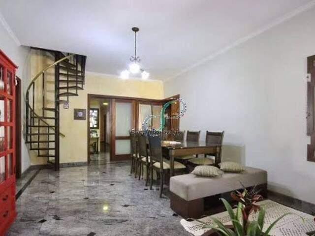 Casa para Venda em Valinhos - 3